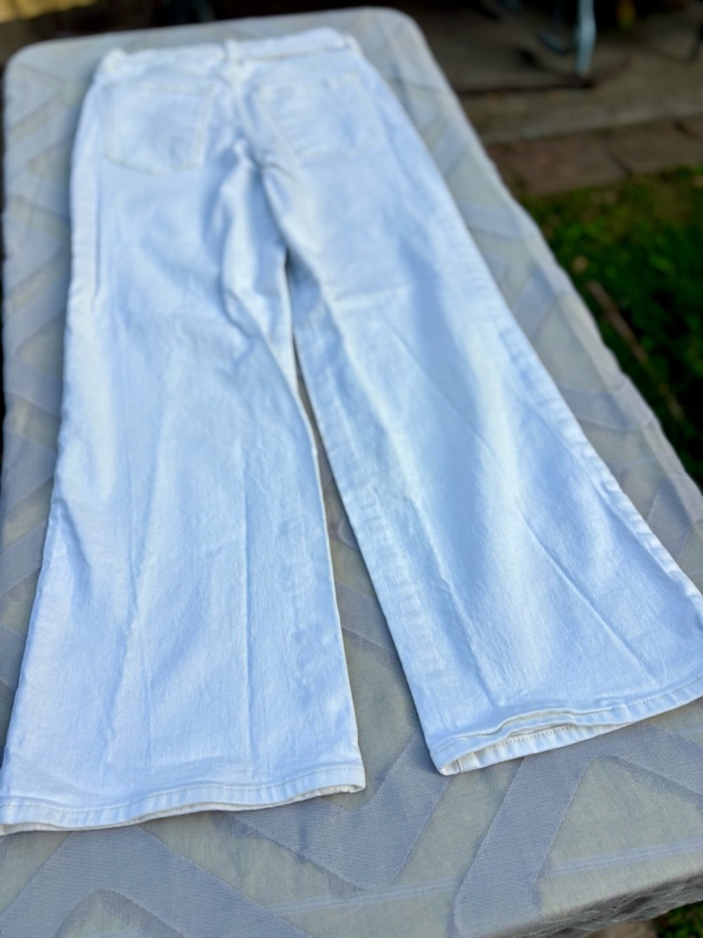 Universal Thread High Rise Wide Leg White Denim Jeans Size 6R NWOT - Picture 8 of 16